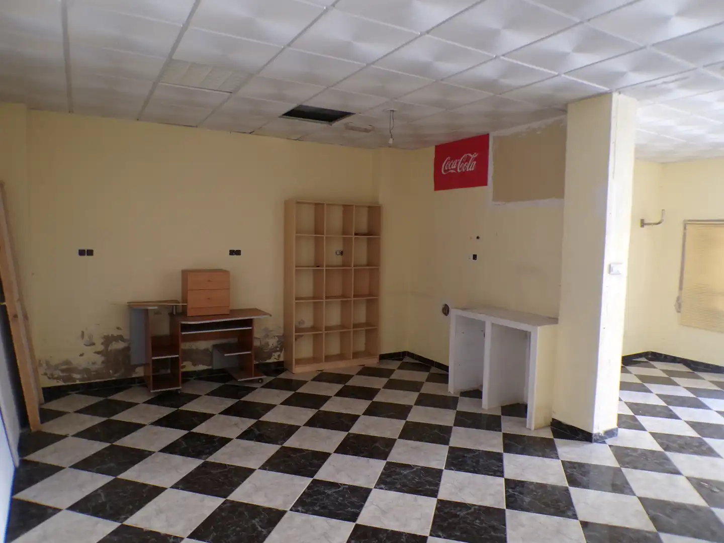Local comercial en venda a Fuente Vaqueros, imagen 3