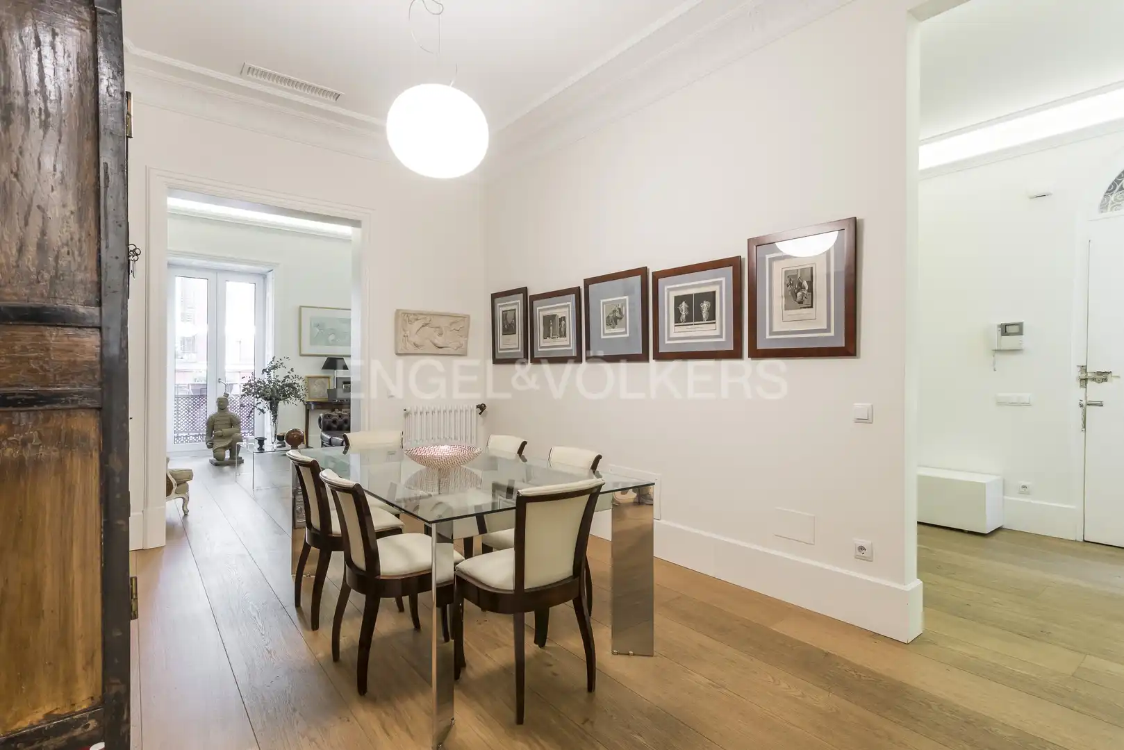 Dining room of Flat for sale in Madrid  with Air Conditioner, Heating and Storage room