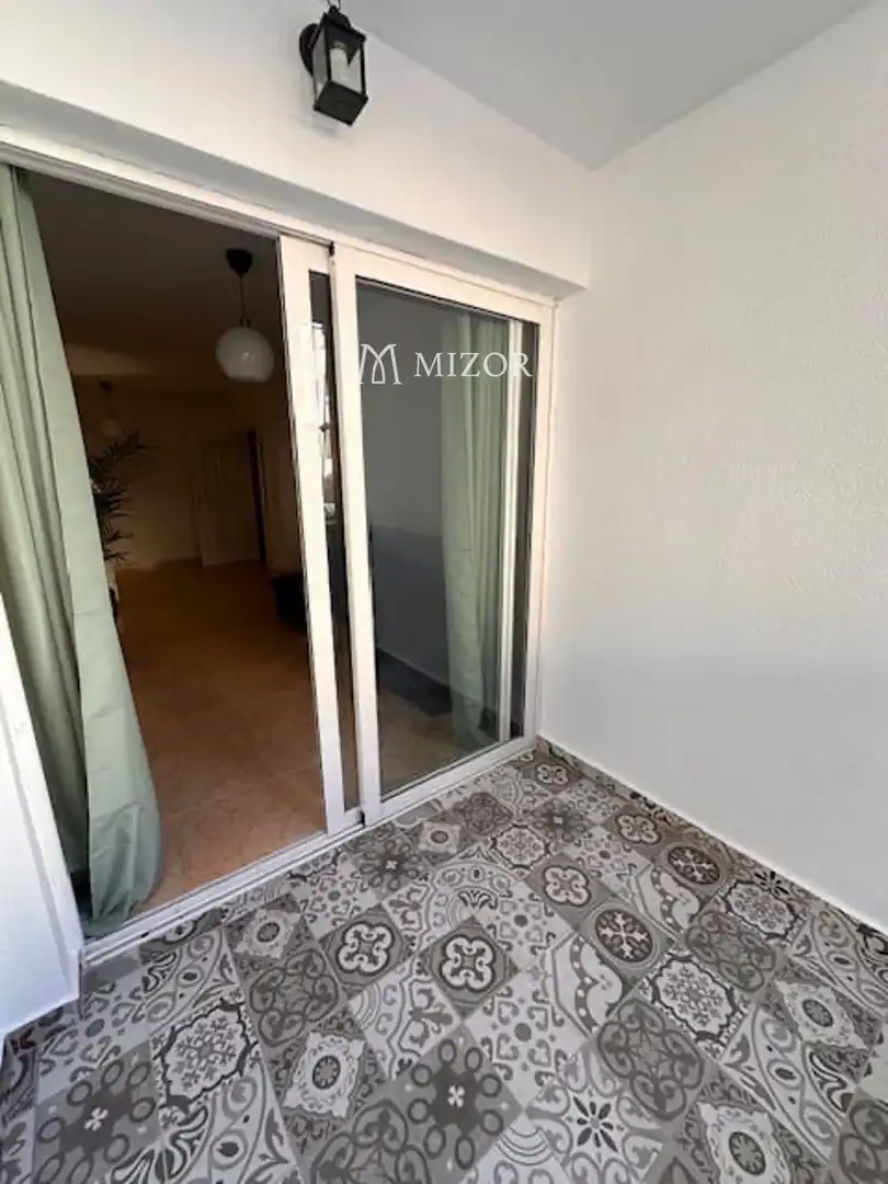 Terrassa de Apartament en venda en Adeje amb Terrassa i Moblat