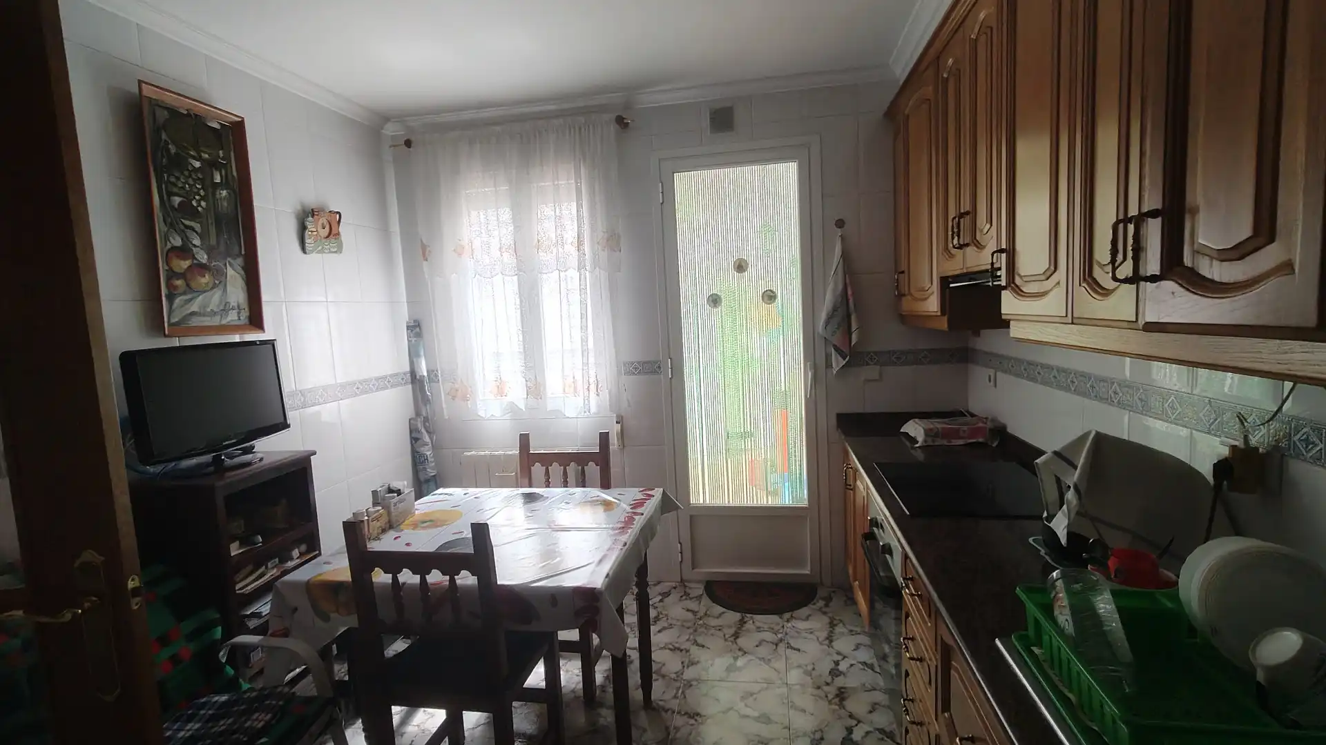 Cuina de Casa o xalet en venda en Baza amb Moblat, Forn i Rentadora