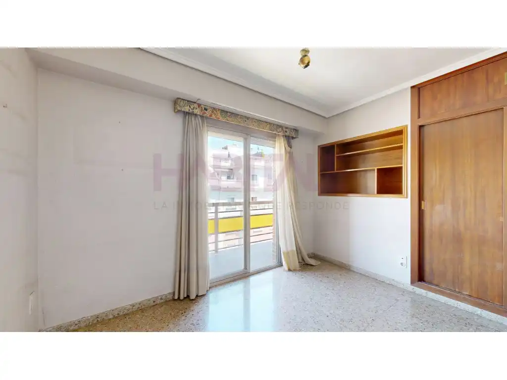Habitación de Piso en venta en Valencia