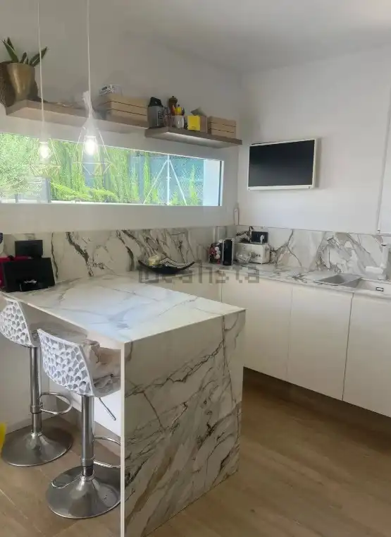 Cuina de Casa o xalet en venda en L'Eliana amb Aire condicionat, Jardí privat i Terrassa