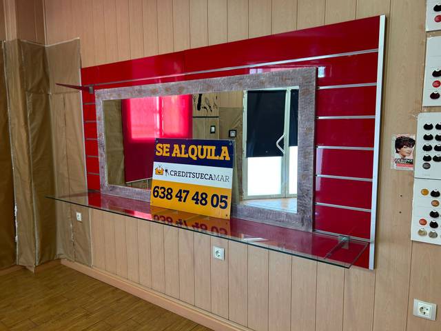 Local comercial en Alquiler en Sueca ciudad