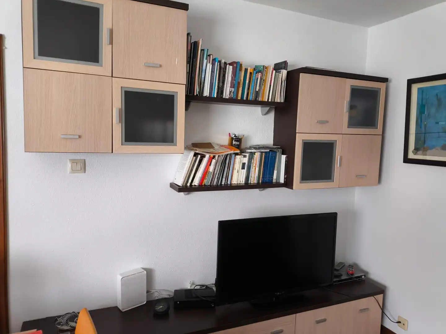 Sala de estar de Piso en venta en Ponteceso con Amueblado y Balcón