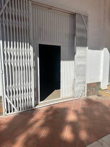 Local comercial en Alquiler en Pulianas