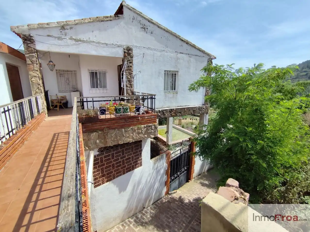 Vista exterior de Casa o chalet en venta en Gátova con Jardín privado, Terraza y Piscina