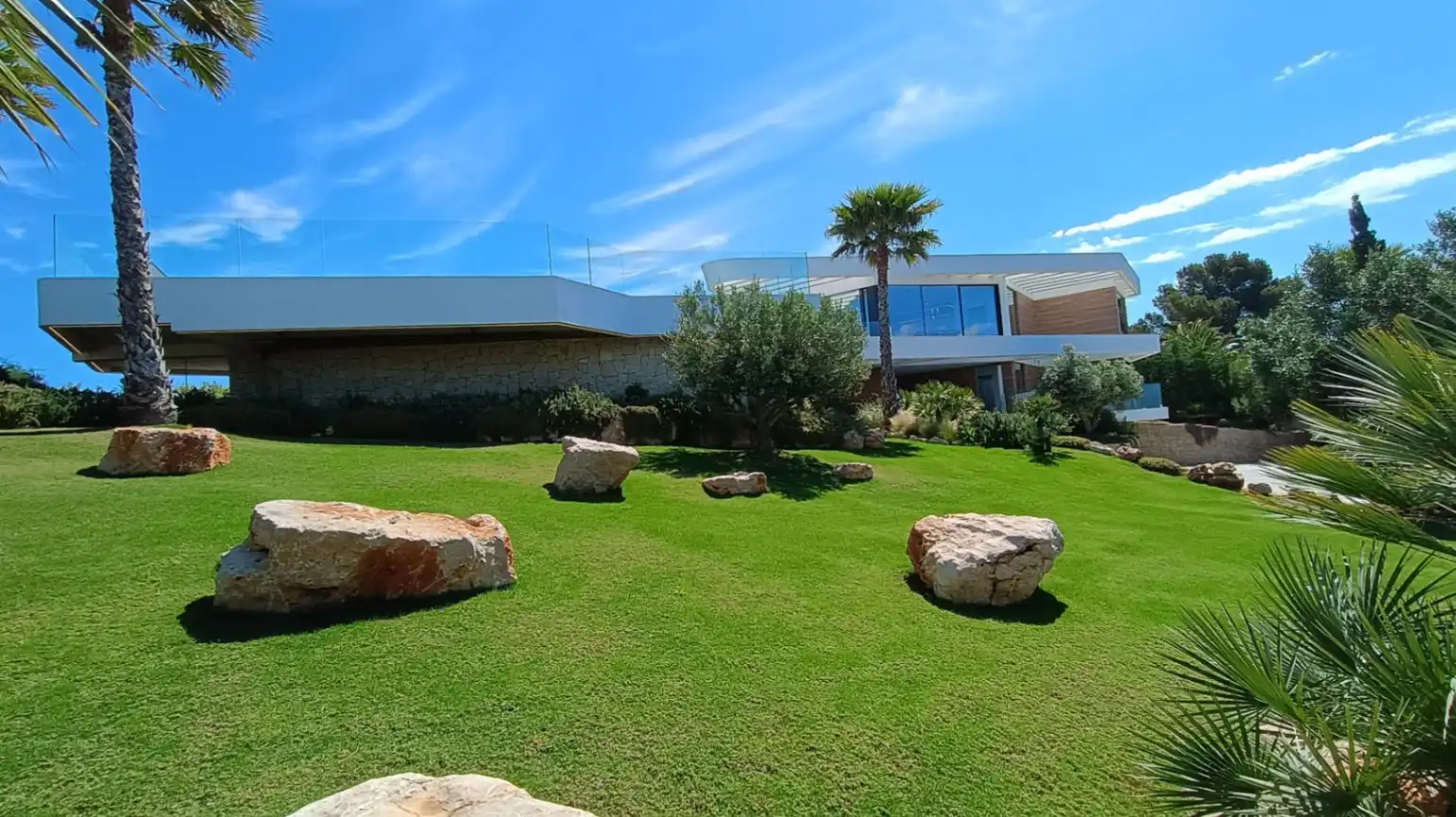 Vista exterior de Casa o xalet en venda en Jávea / Xàbia amb Aire condicionat, Calefacció i Jardí privat
