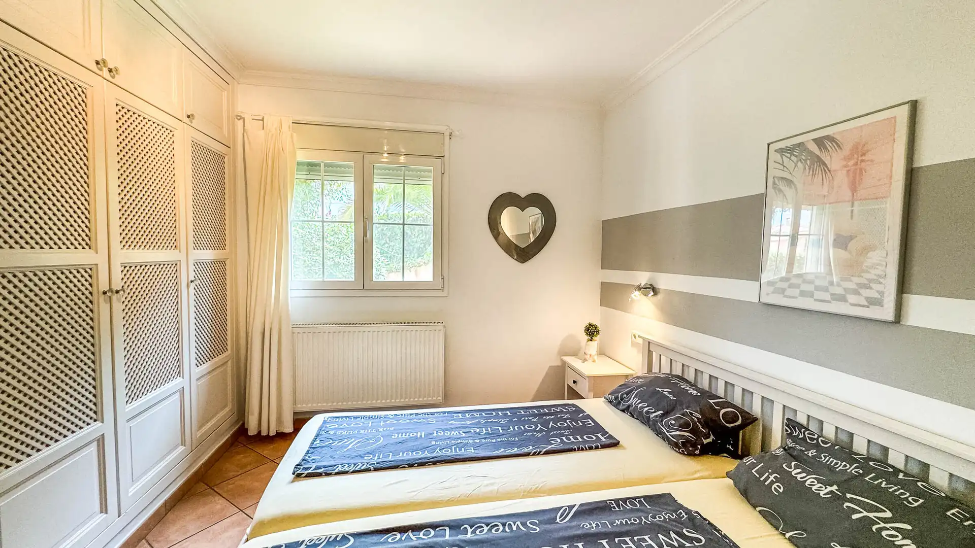 Habitación de Planta baja en venta en Calvià con Terraza y Balcón
