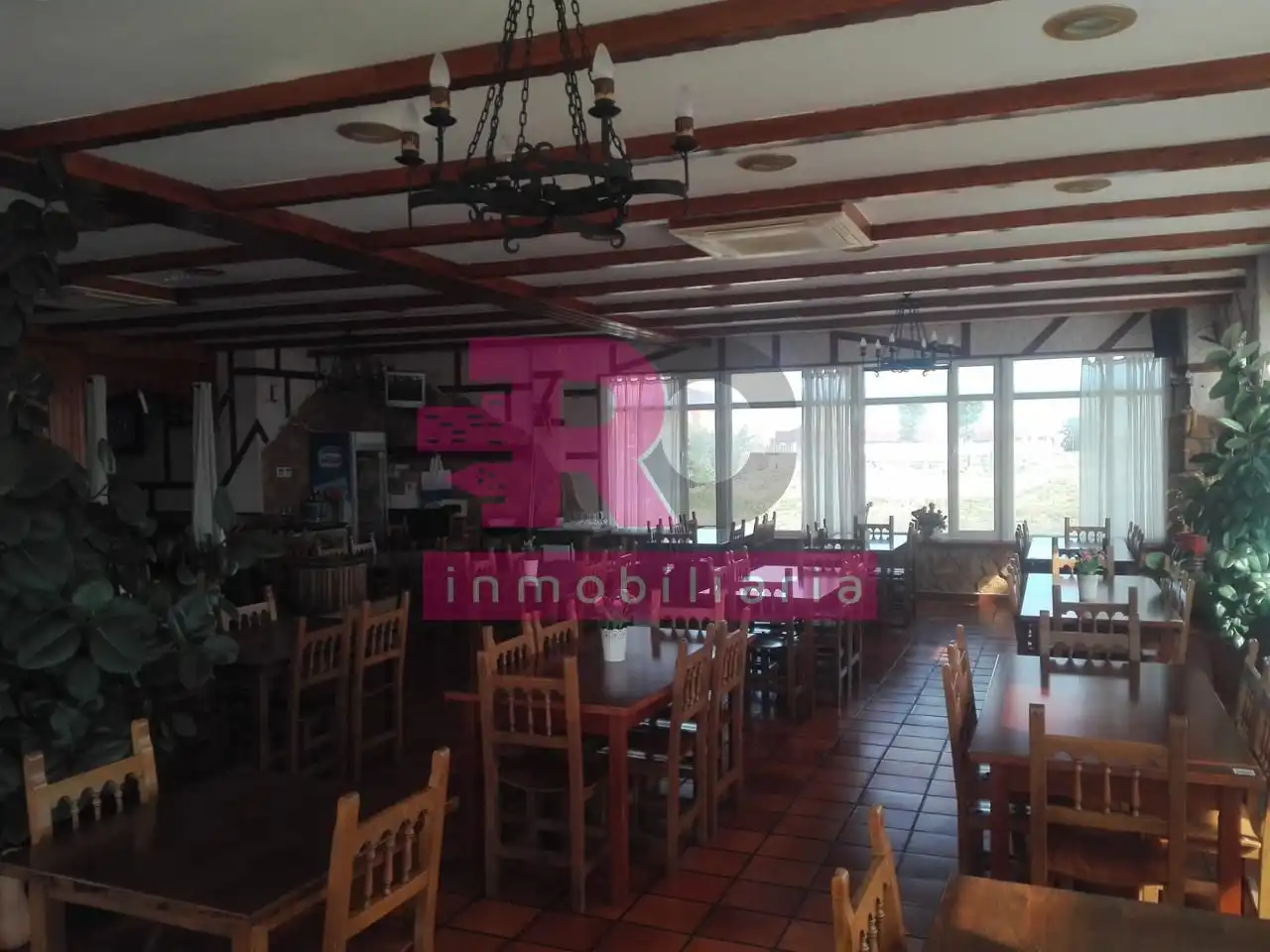 Commercial properties for sale in Cabrerizos