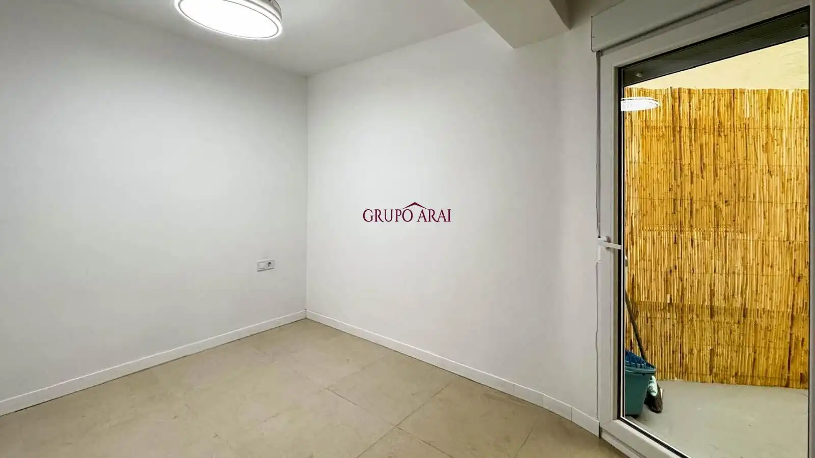 Piso en venta en Alicante / Alacant