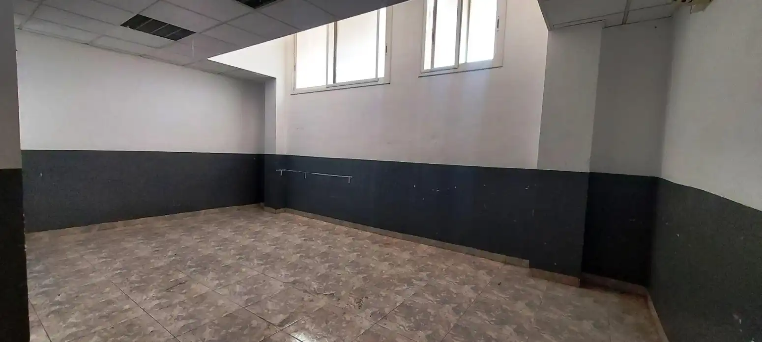 Local comercial en venda a Reus - Autovia JAUME I