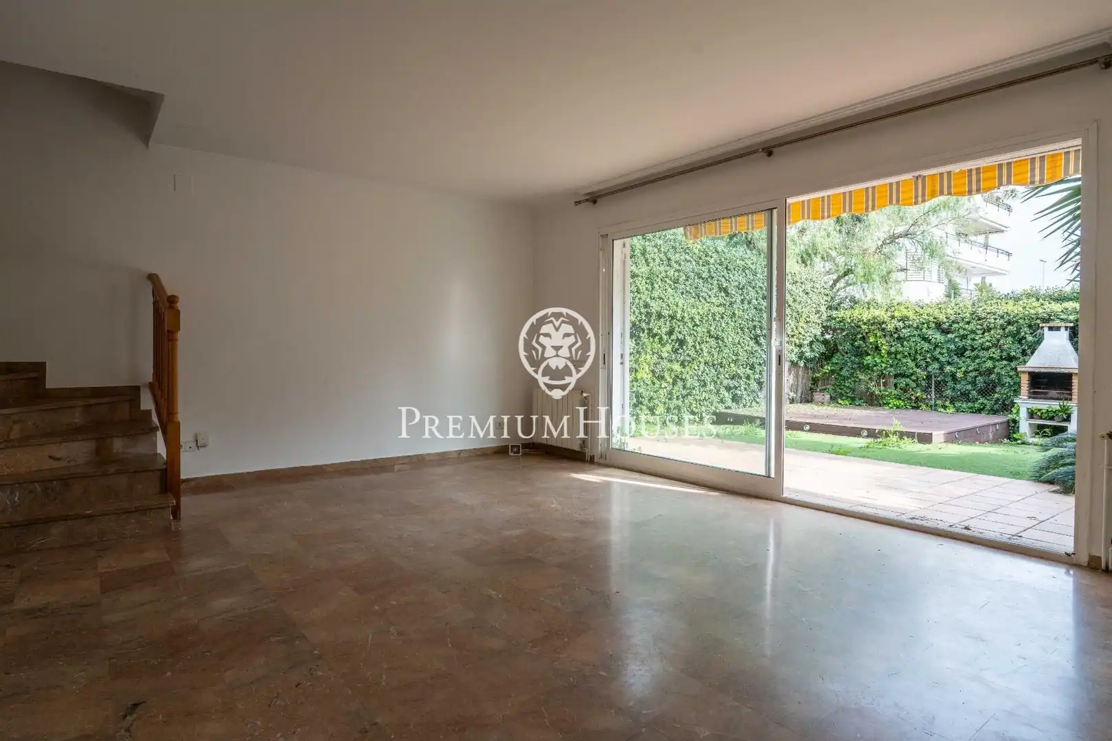 Casa bifamiliare con terrazza in vendita a Mare de Deu de Montserrat, imagen 3