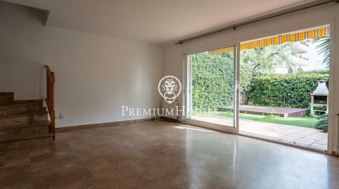 Foto 3 de Casa adosada en venda a Can Girona - Terramar - Vinyet, Sitges