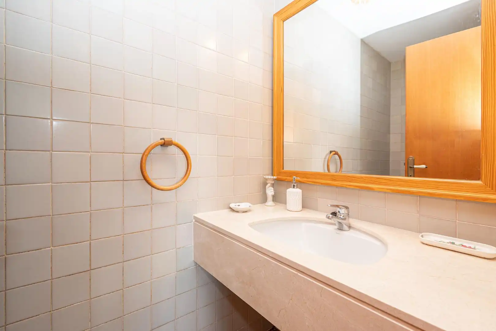 Baño de Piso en venta en Ses Salines con Aire acondicionado, Calefacción y Terraza