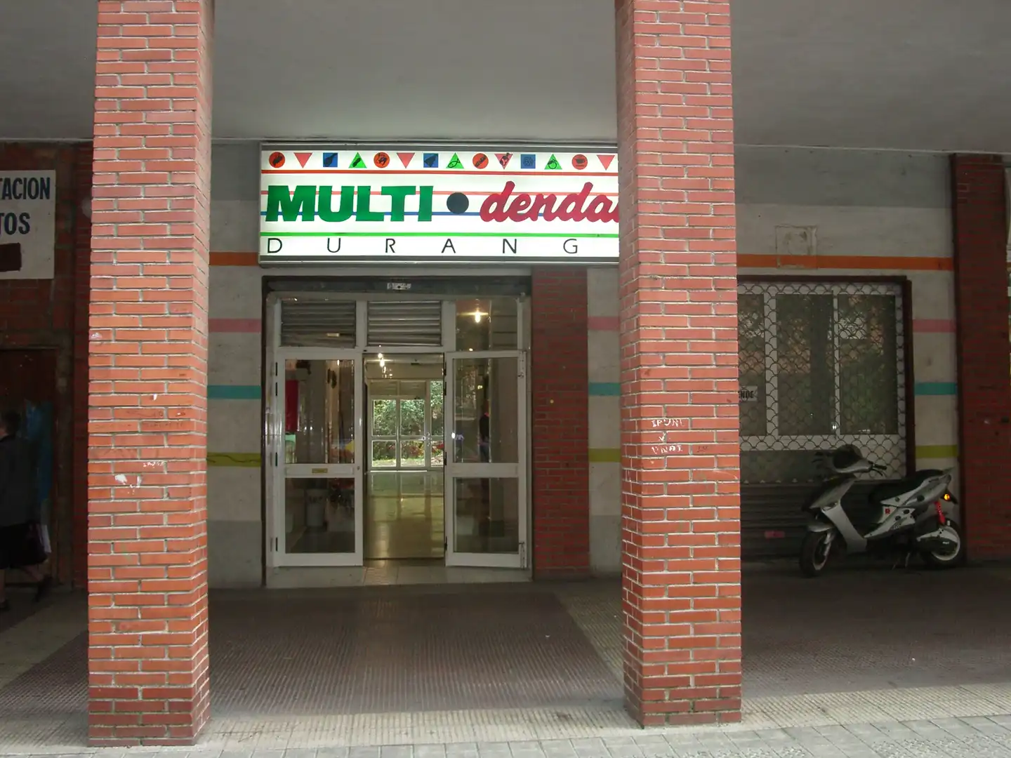Business premises for sale in Francisco Ibarra Kalea 2, imagen 2