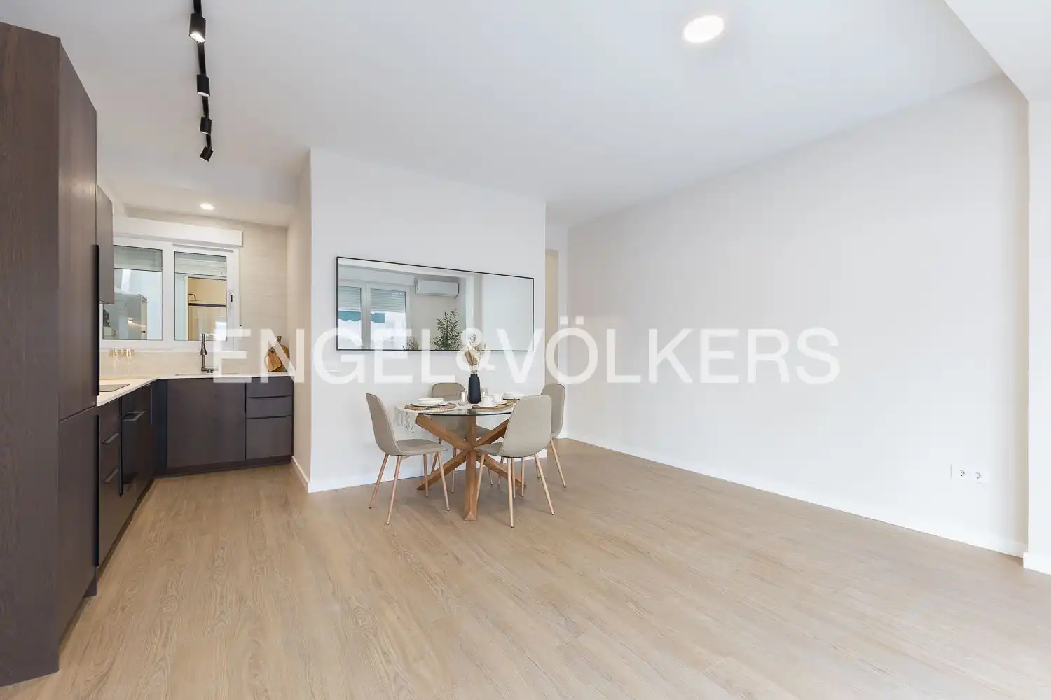 Comedor de Piso en venta en Valencia con Aire acondicionado, Calefacción y Terraza