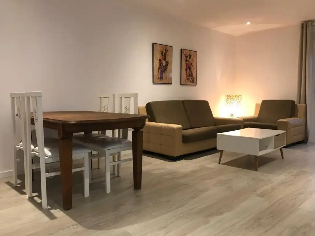 Flat with lift to rent in Calle San Jose, imagen 3