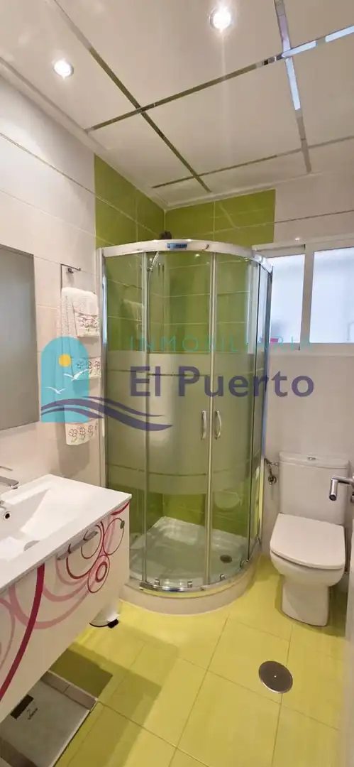 Baño de Piso en venta en Mazarrón con Aire acondicionado, Terraza y Trastero