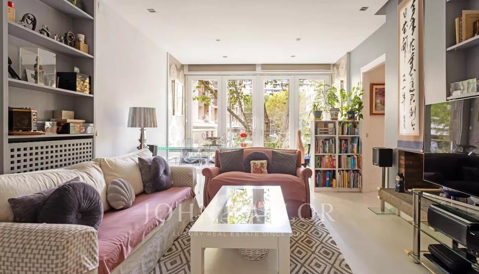 Foto 1 de Piso en venta en Nueva España, Madrid