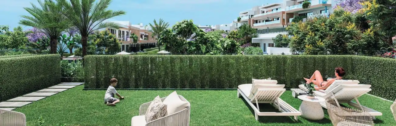 Garten von Wohnung zum Verkauf in Estepona mit Klimaanlage, Heizung und Parkett