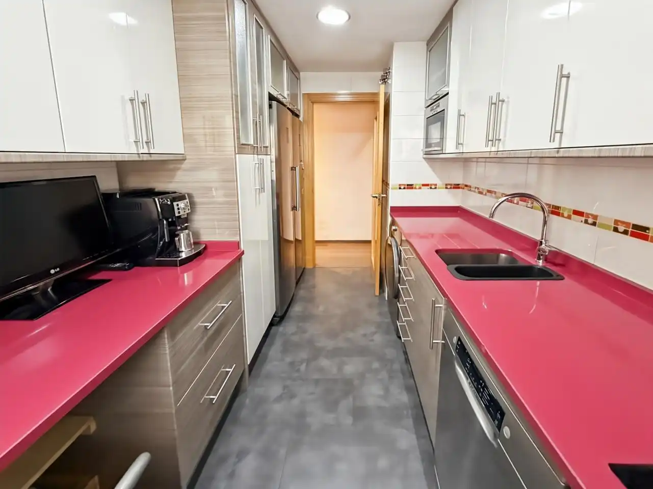 Cocina de Piso en venta en Madrid con Aire acondicionado, Calefacción y Piscina comunitaria