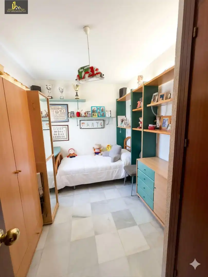 Bedroom of Houses for sale in Jerez de la Frontera