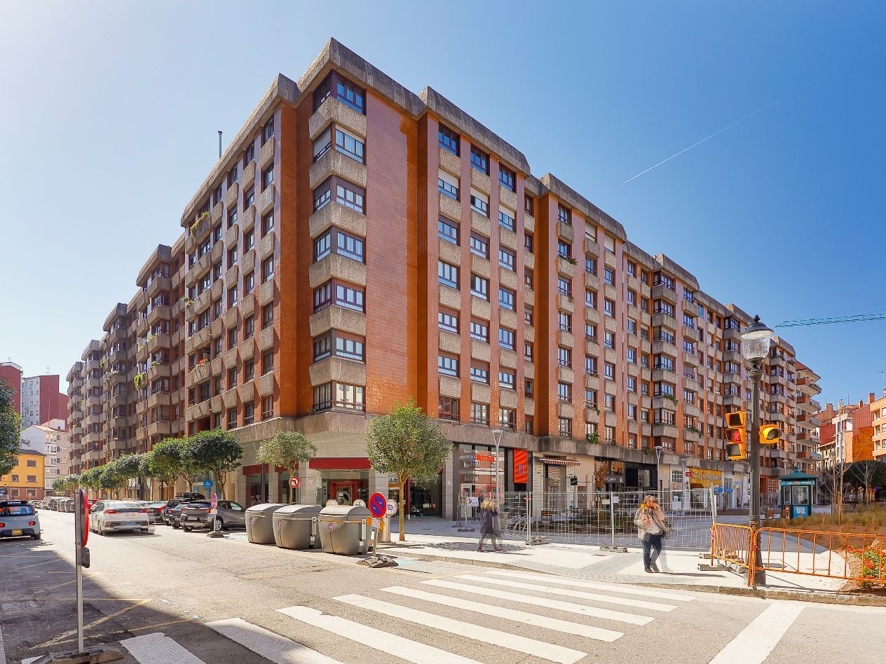 Exterior view of Garage for sale in Gijón 