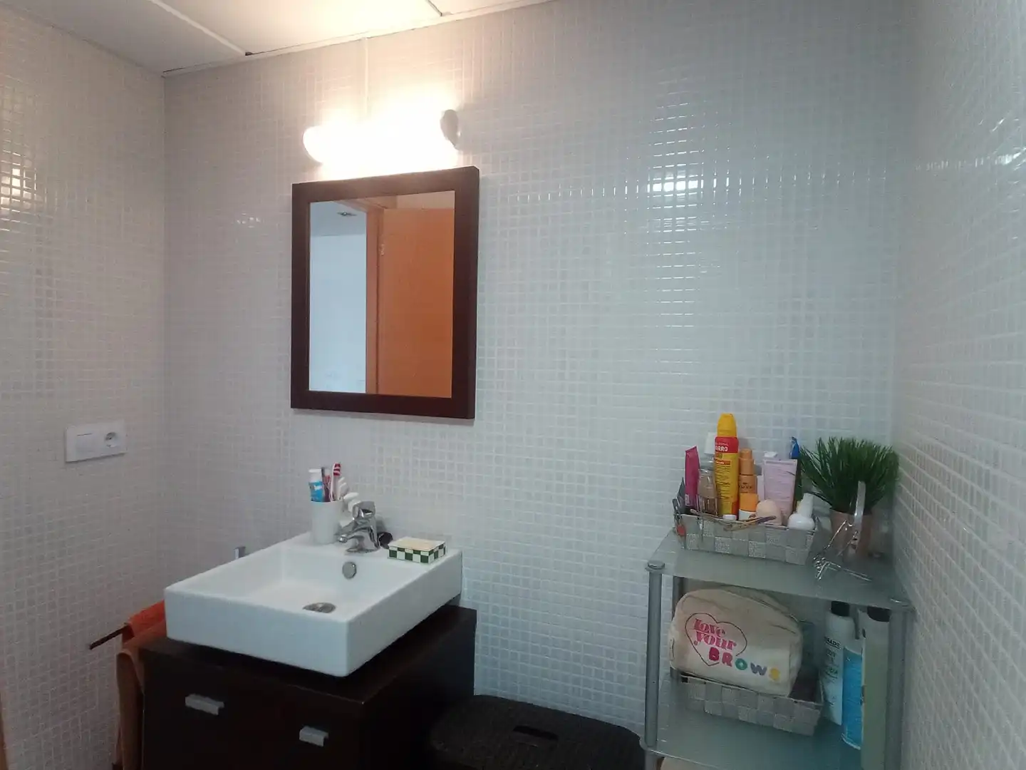 Bany de Apartament en venda en Moncofa amb Terrassa, Piscina i Moblat