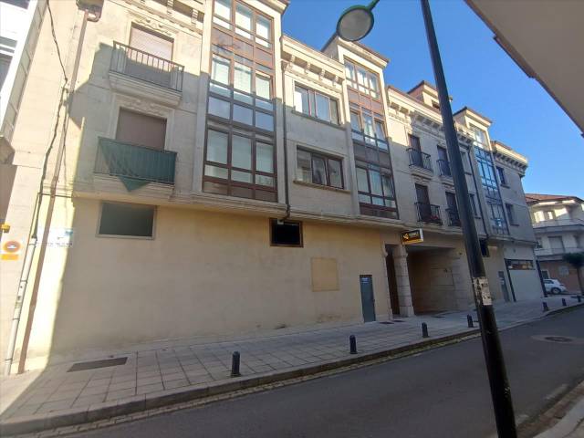 Local comercial en Venta en PARDO BAZAN en Cambados