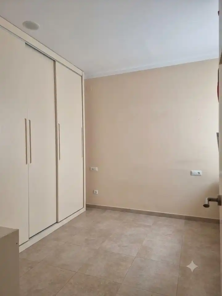 Habitación de Piso de alquiler en Lucena con Aire acondicionado, Terraza y Amueblado