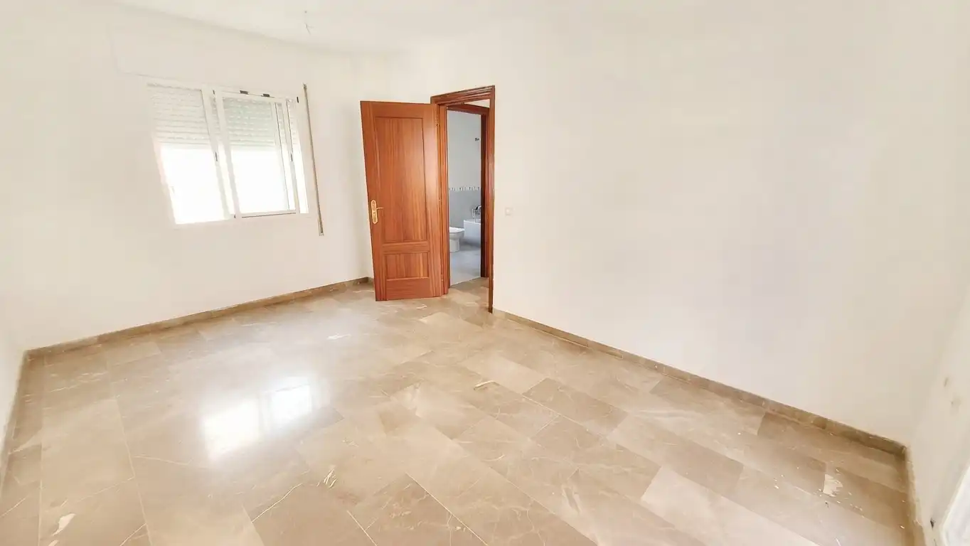 Habitación de Ático en venta en Rincón de la Victoria con Aire acondicionado, Terraza y Balcón