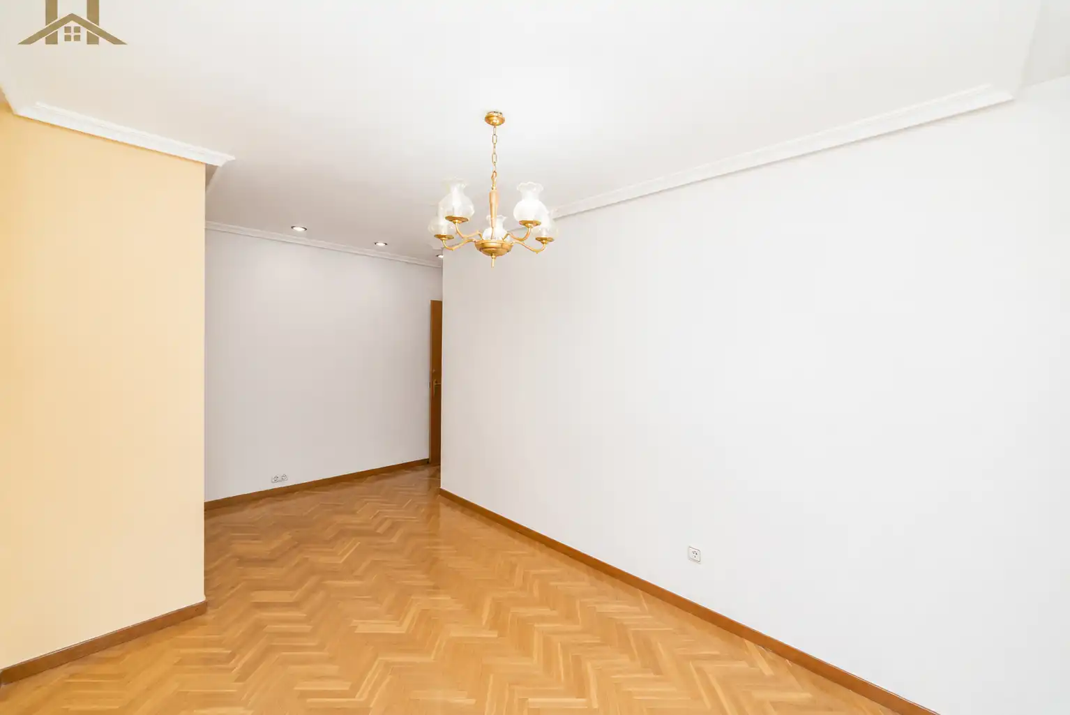 Comedor de Piso en venta en Villanueva del Pardillo con Calefacción, Parquet y Horno