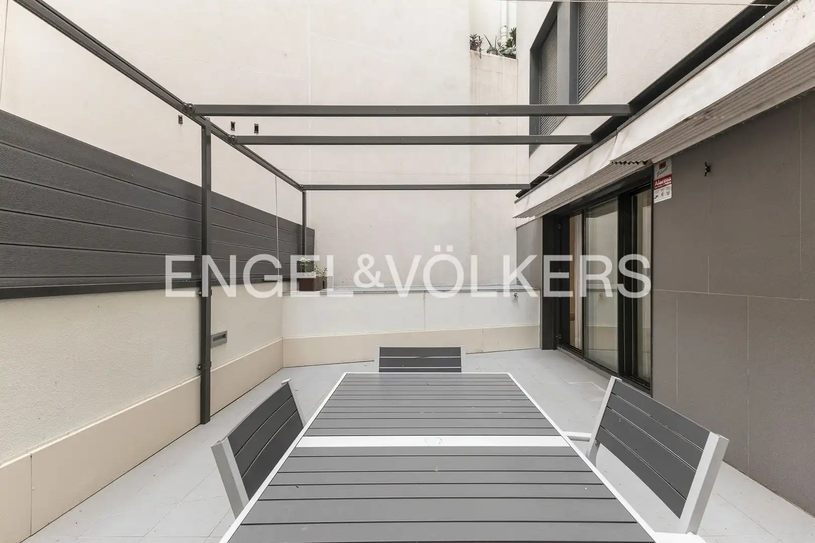 Terrassa de Apartament en venda en Barcelona amb Aire condicionat, Calefacció i Terrassa