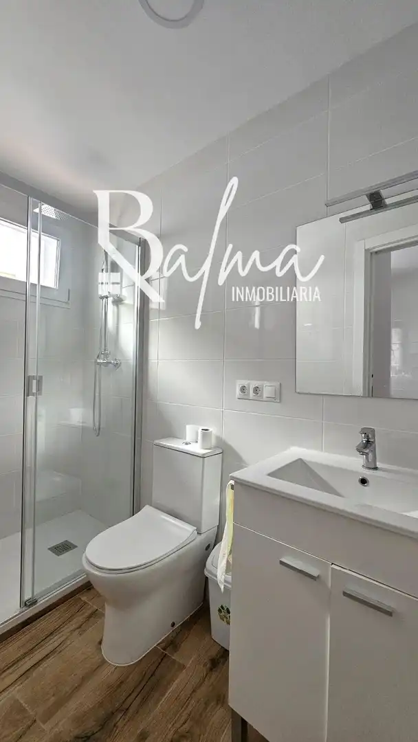 Bathroom of Detached homes for sale in Vélez-Málaga  with Terrace, Storage room and Furnished