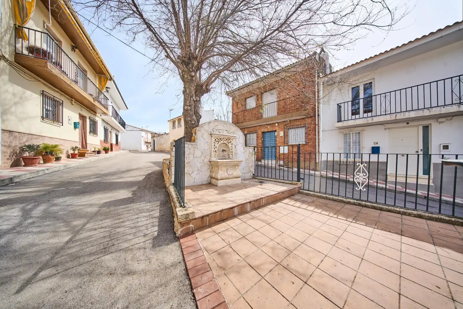 Vista exterior de Casa adosada en venta en Montillana