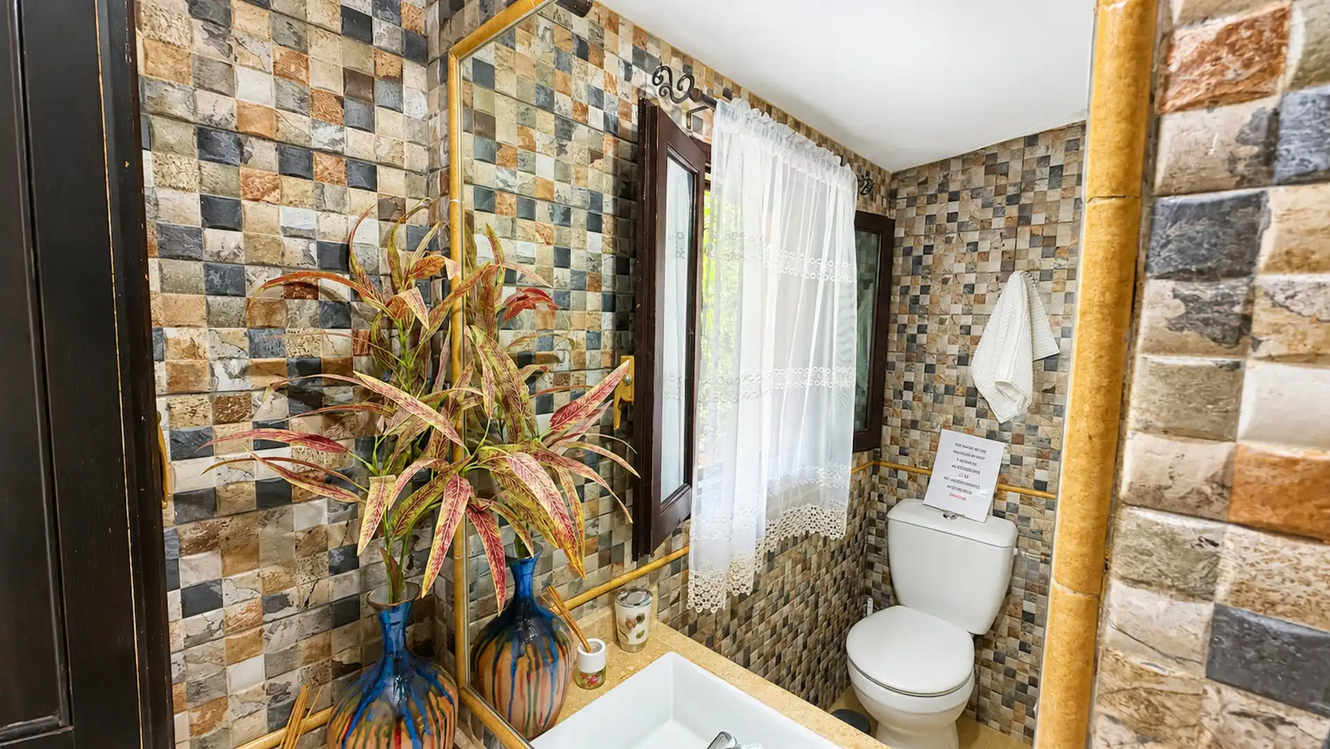 Badezimmer von Haus oder Chalet zum Verkauf in Jimena de la Frontera mit Klimaanlage und Terrasse