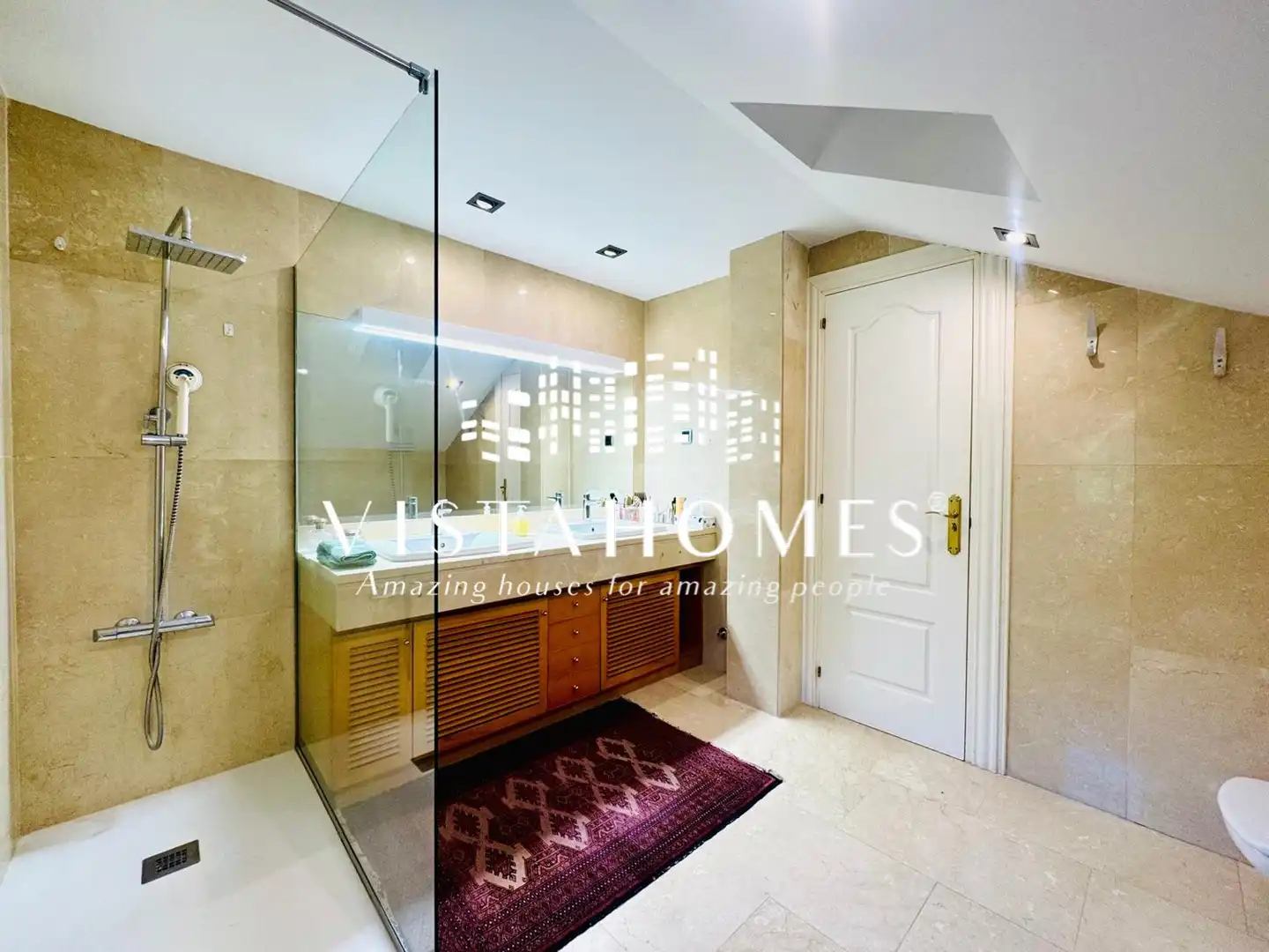 Bathroom of Houses for sale in Ciudalcampo  with Air Conditioner, Heating and Private garden