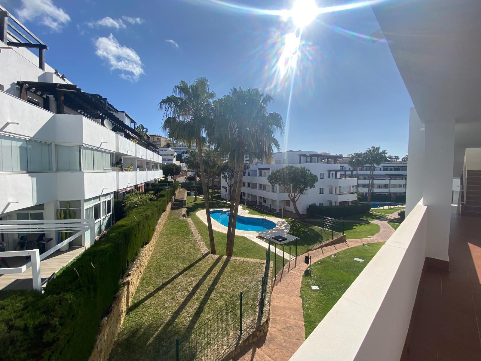 Vista exterior de Apartamento de alquiler en Mijas con Aire acondicionado, Terraza y Piscina