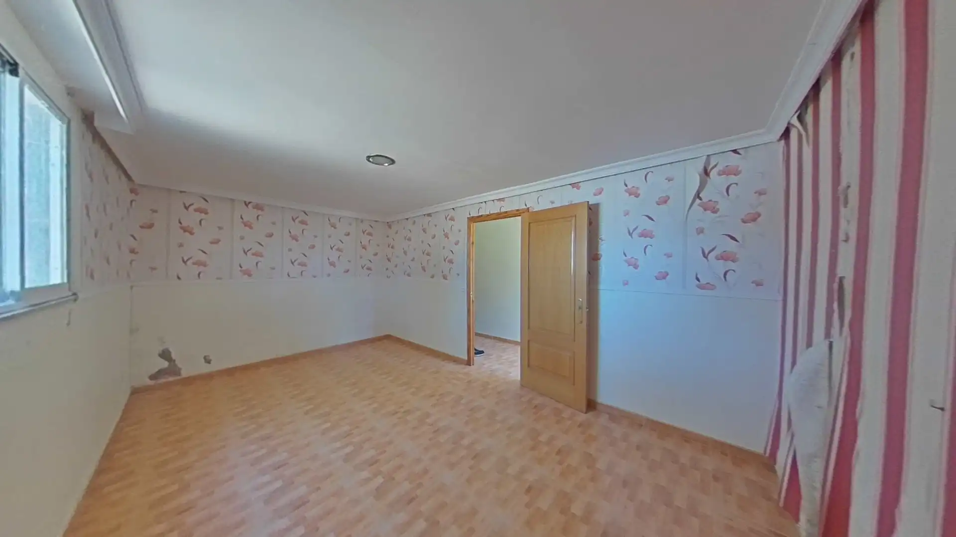 Habitación de Casa o chalet en venta en Badajoz con Jardín privado, Terraza y Trastero