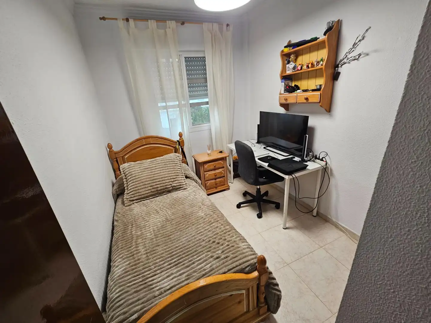 Habitación de Piso en venta en Vejer de la Frontera con Amueblado y Balcón