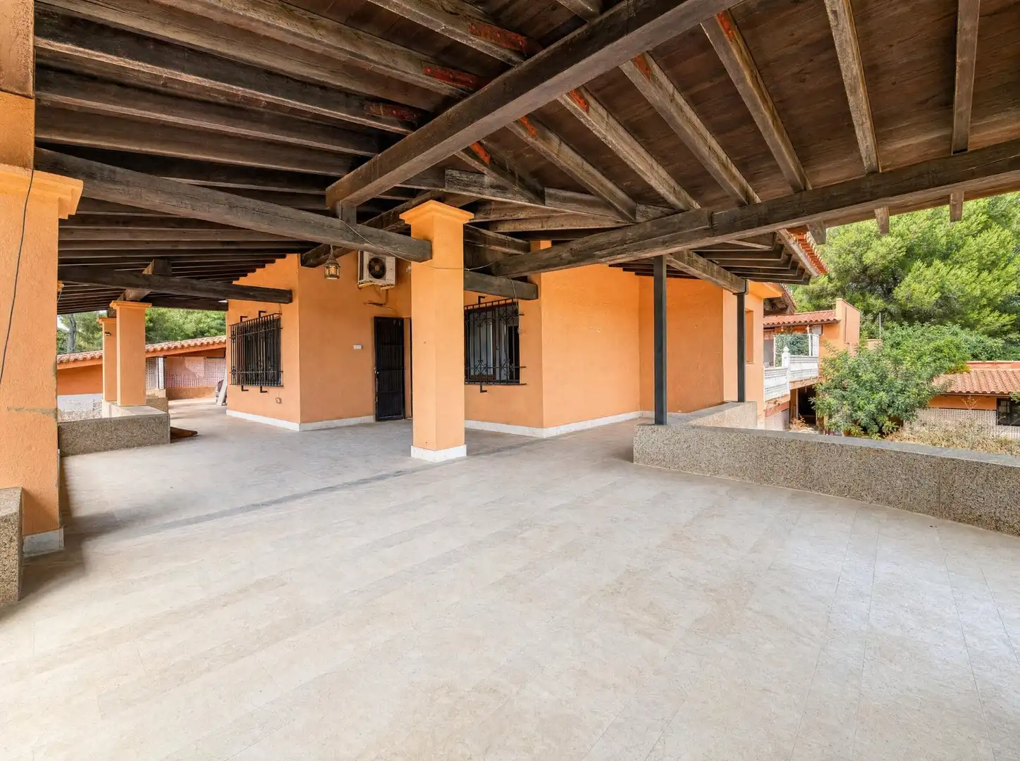 Terrassa de Casa o xalet en venda en Santa Eulària des Riu amb Jardí privat, Terrassa i Traster