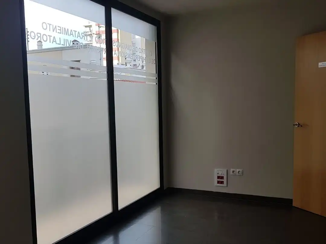 Büro mit Aufzug zur Miete in Trullols 1, imagen 8