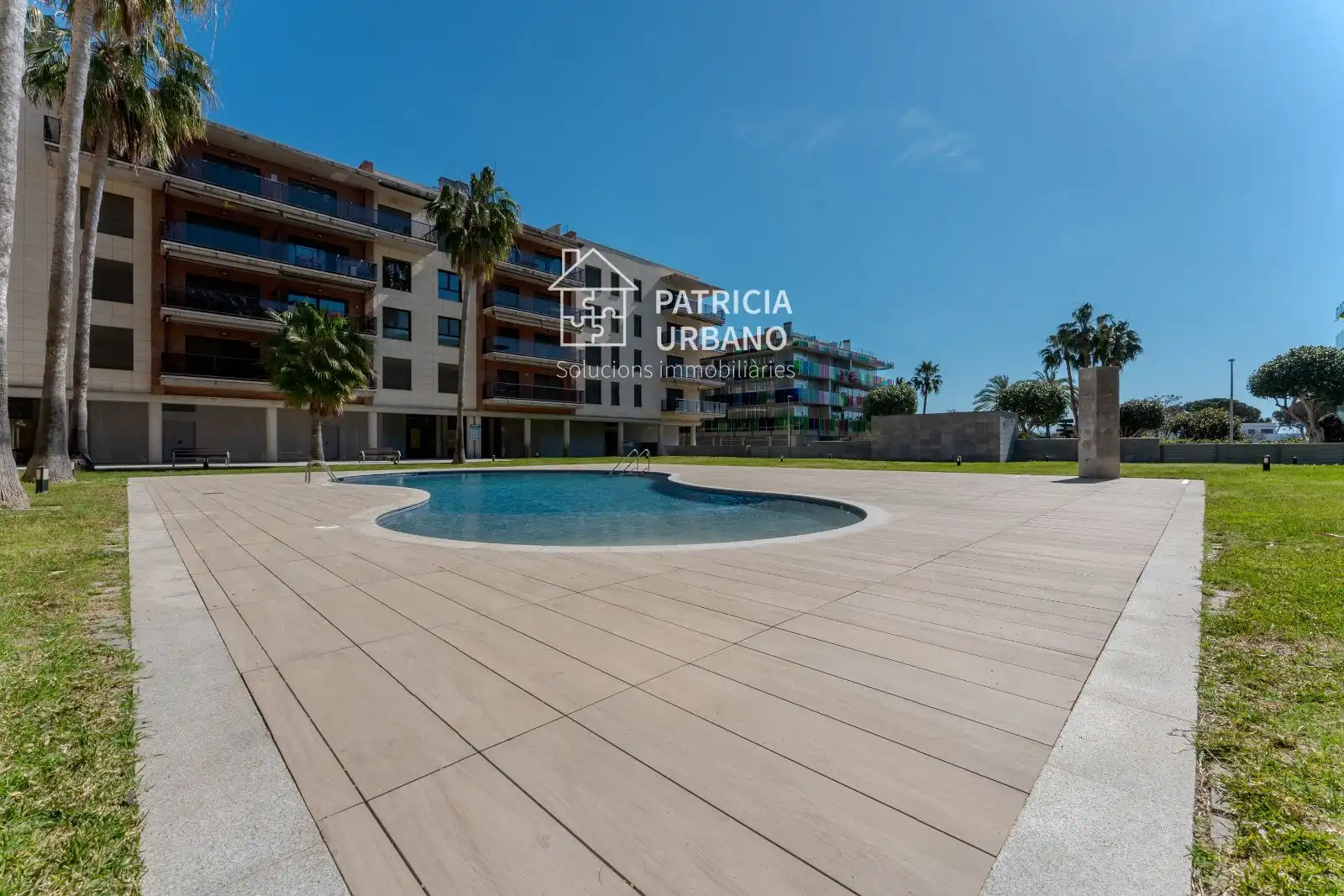 Schwimmbecken von Wohnungen zur Miete in Cambrils mit Klimaanlage, Heizung und Terrasse