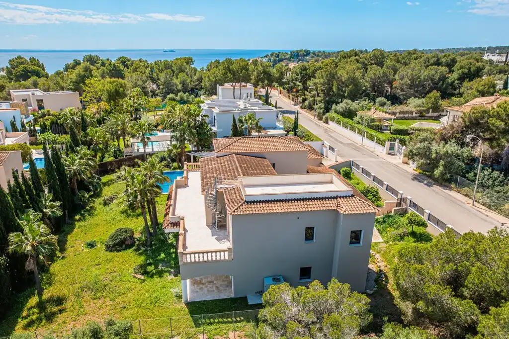 Exterior view of Houses for sale in Calvià  with Air Conditioner, Heating and Private garden