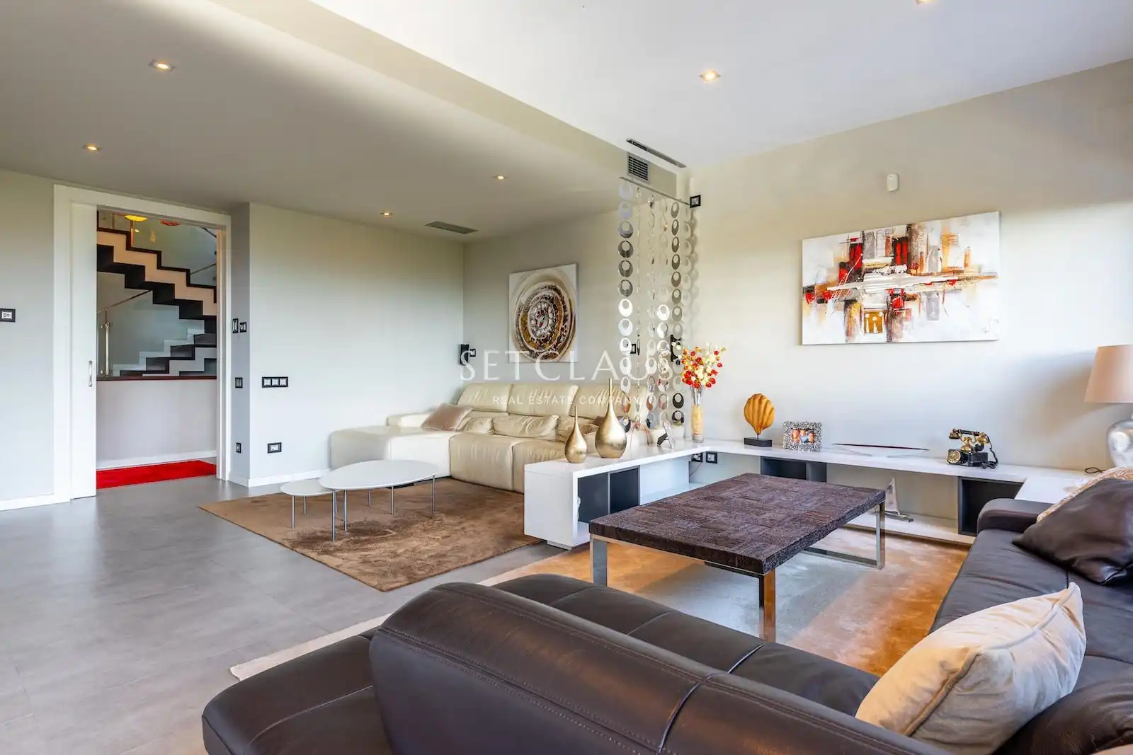 Sala d'estar de Casa o xalet en venda en Premià de Dalt amb Aire condicionat, Calefacció i Jardí privat