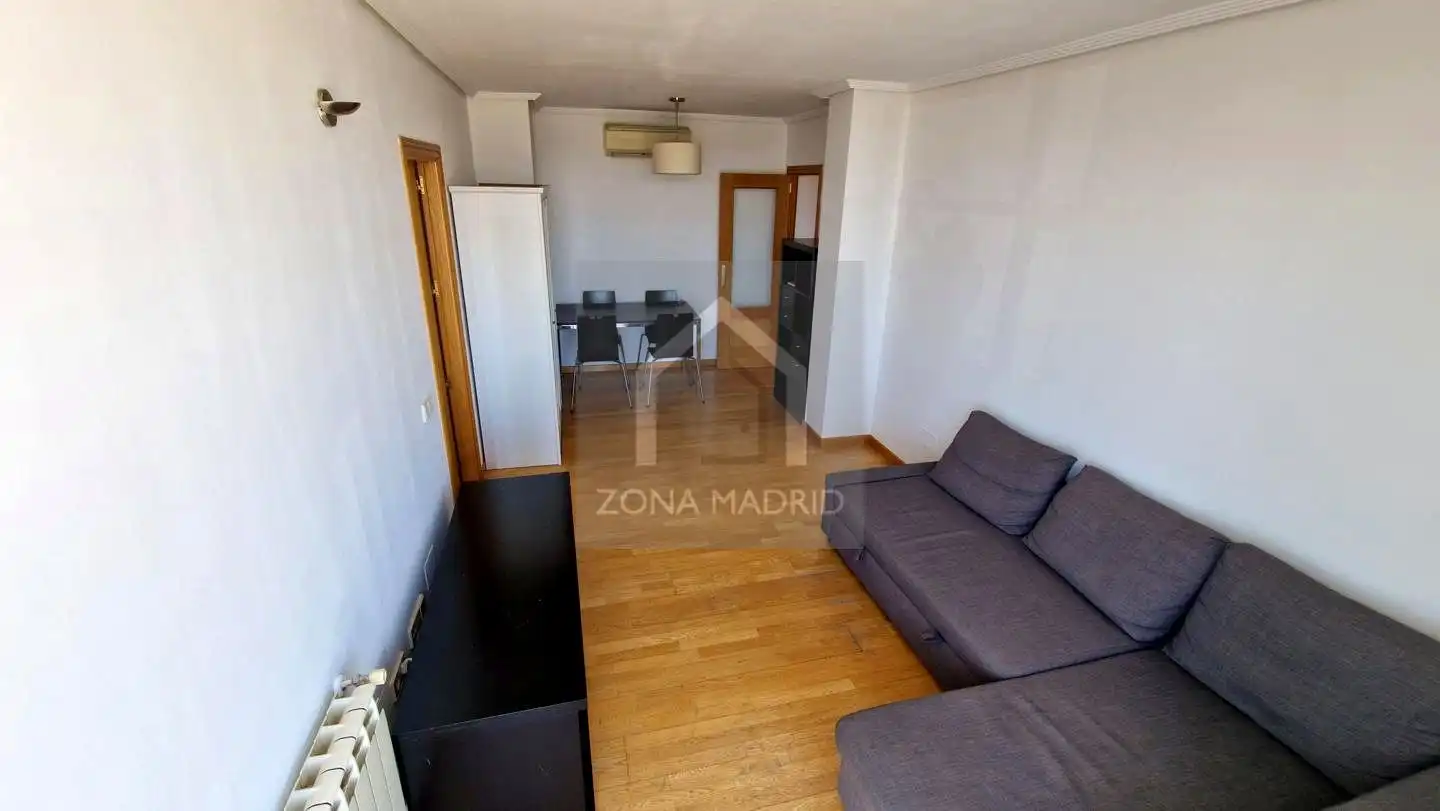 Sala de estar de Piso de alquiler en Madrid con Aire acondicionado y Amueblado