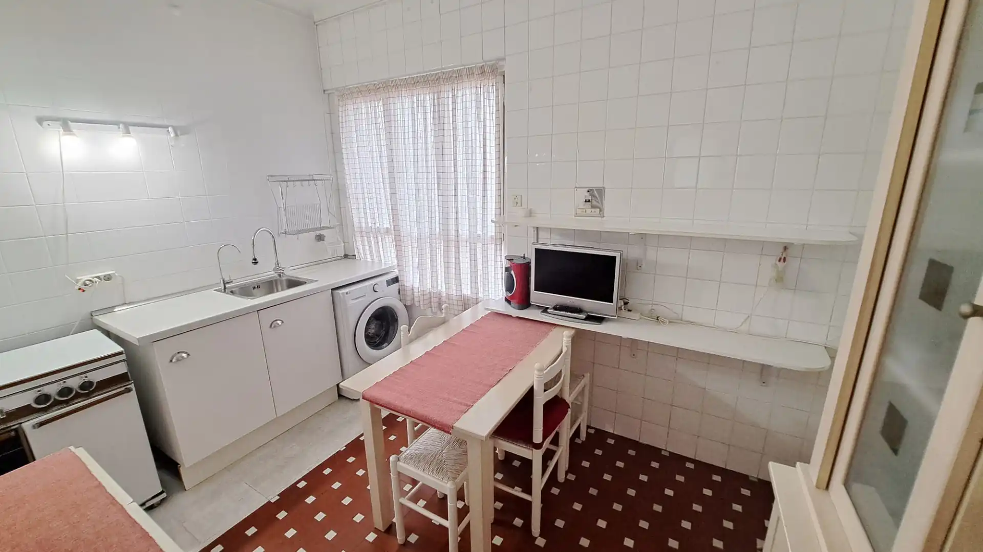 Küche von Wohnung zum Verkauf in Bilbao  mit Heizung und Balkon