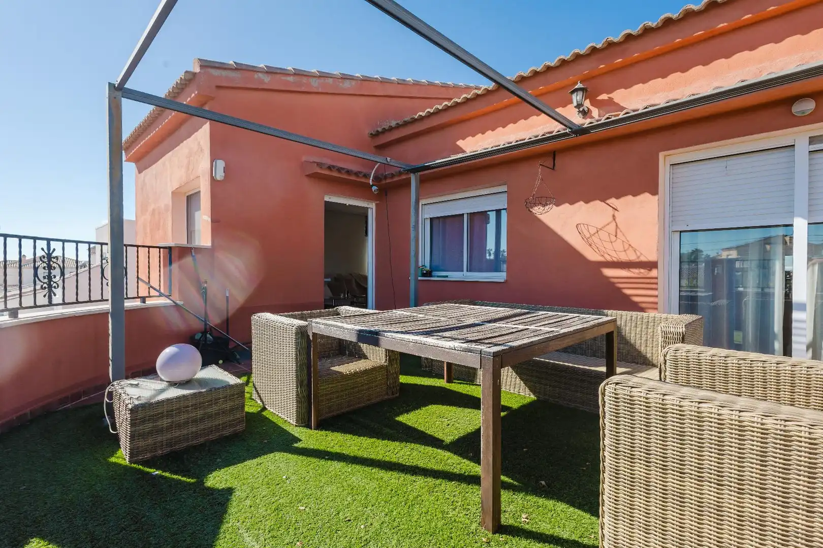 Terraza de Casa o chalet en venta en Torrevieja con Terraza, Piscina y Amueblado