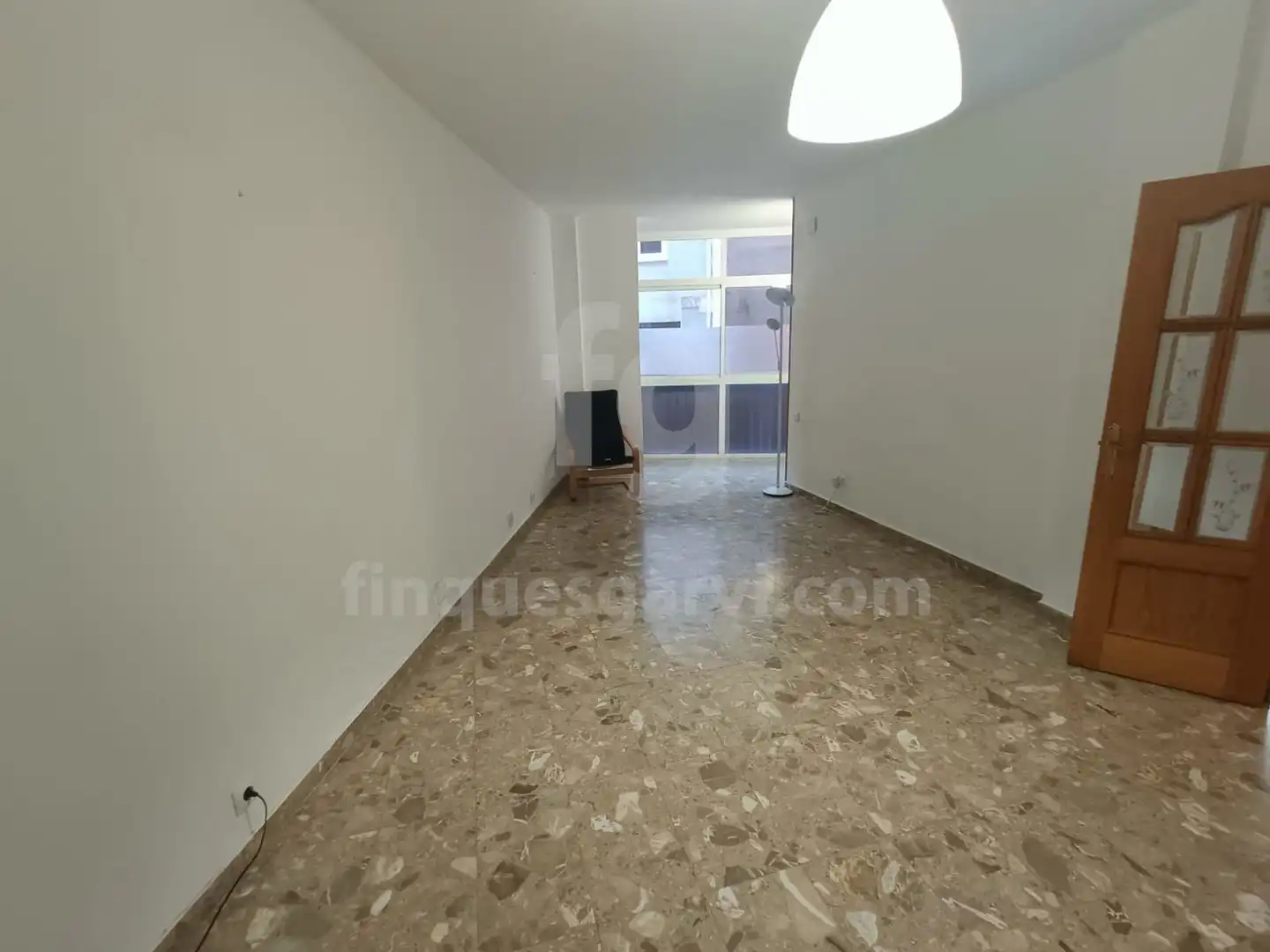 Wohnung zur Miete in L'Hospitalet de Llobregat mit Klimaanlage und Balkon