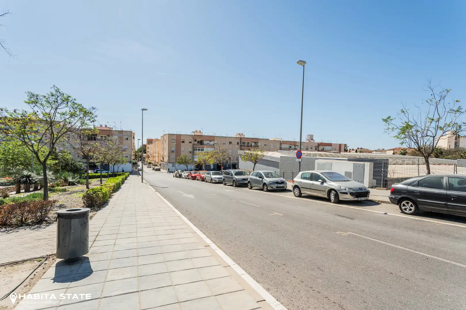 Außenansicht von Residential zum Verkauf in Almería